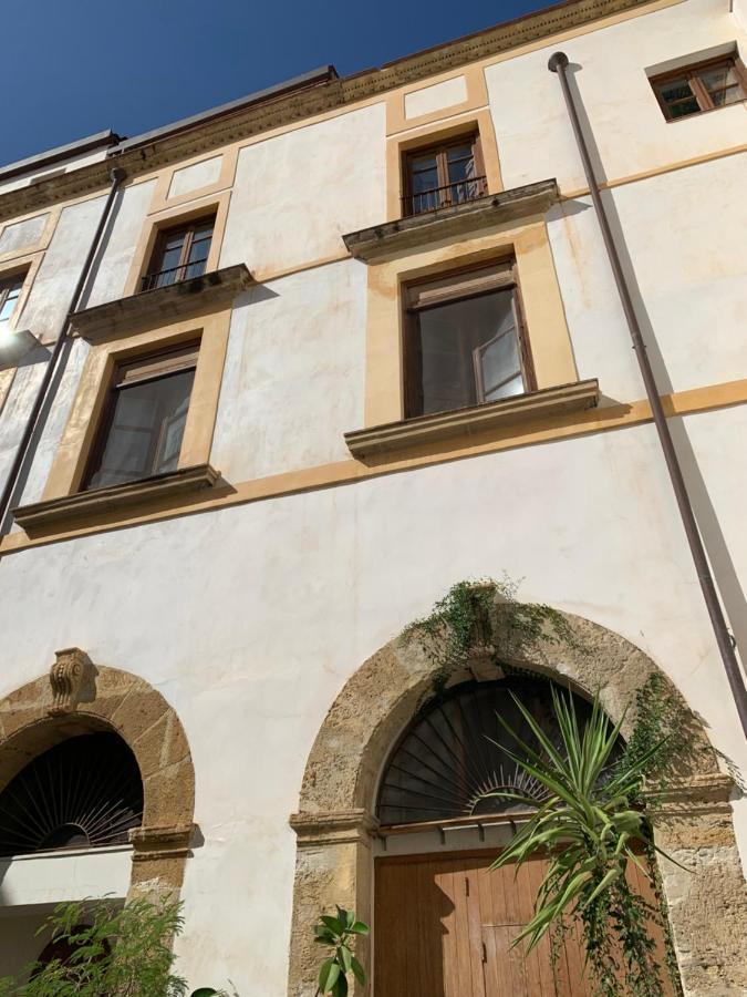 Palazzo Resuttana Lejlighed Palermo Eksteriør billede